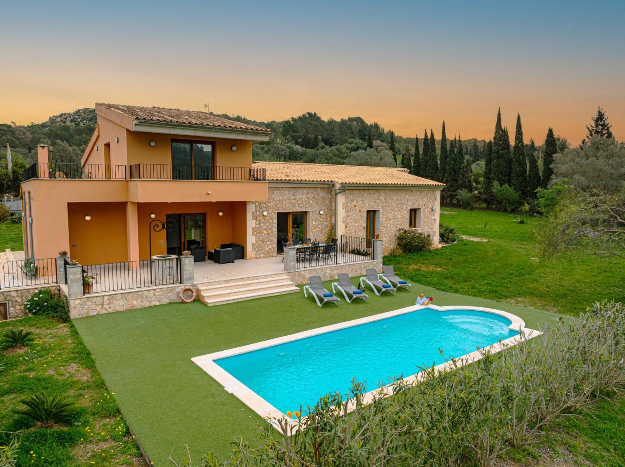 Es Garrover Villa