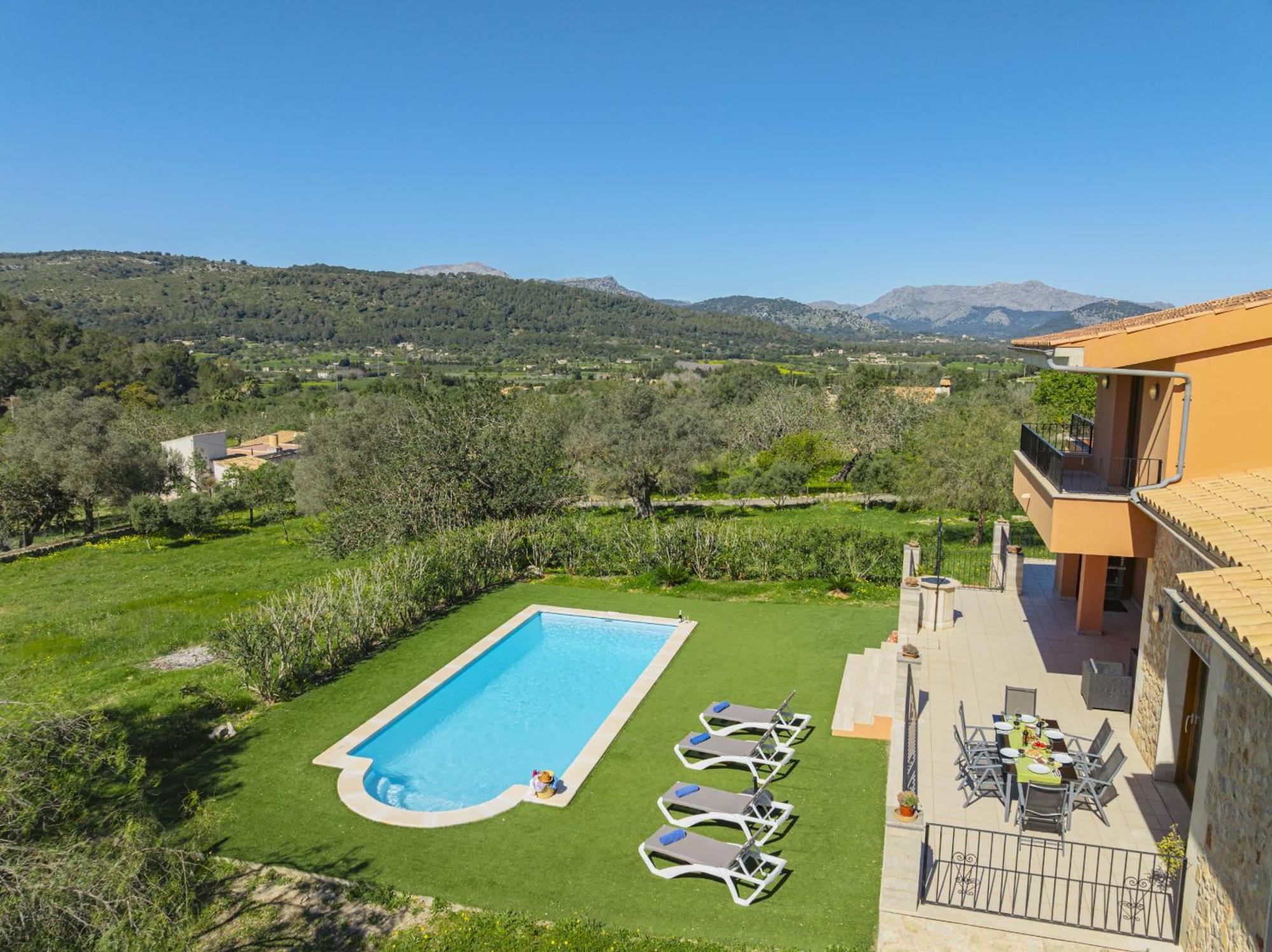 Es Garrover Villa *